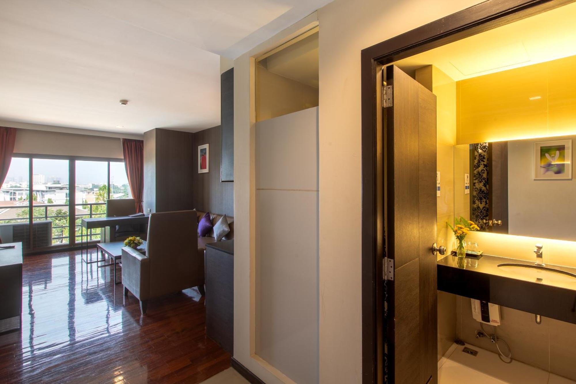 Mida Hotel Don Mueang Airport Bangkok Buitenkant foto
